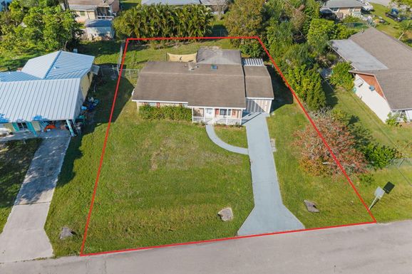 422 Coconut, Port Saint Lucie, FL 34952