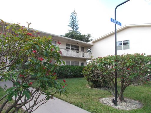 129 Norwich F, West Palm Beach, FL 33417