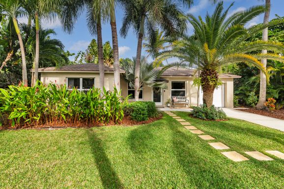 353 Orange, West Palm Beach, FL 33405