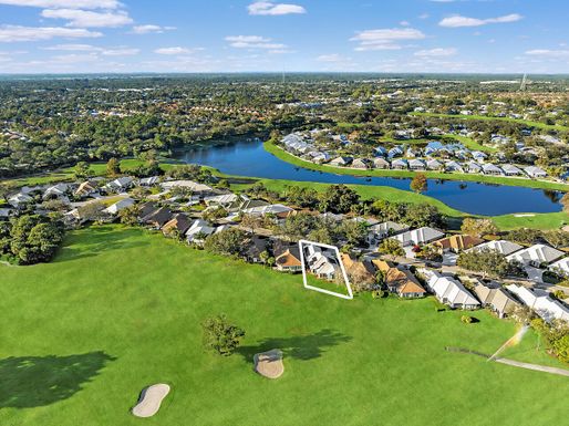 2431 Brookwood, Palm City, FL 34990