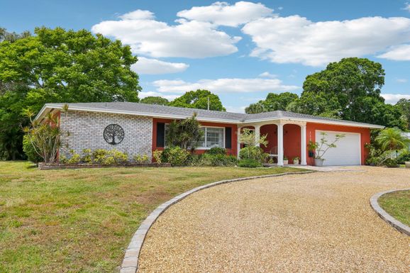 1125 36th, Vero Beach, FL 32960