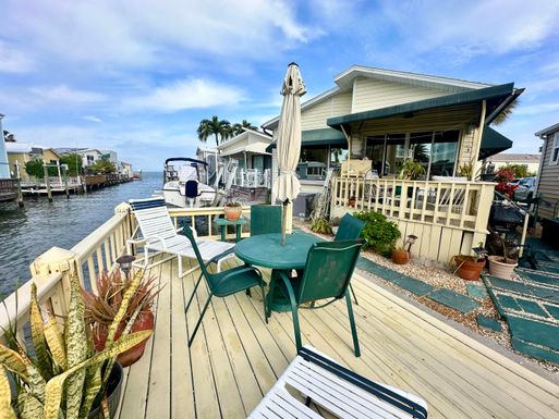 140 Nettles, Jensen Beach, FL 34957