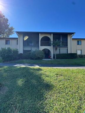 531 Shady Pine, Greenacres, FL 33415