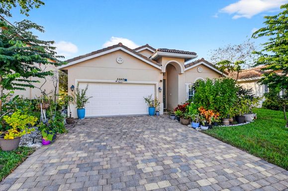 5640 Caranday Palm, Greenacres, FL 33463