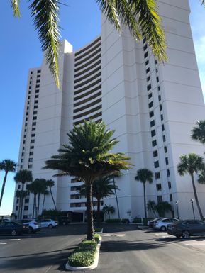 5200 Flagler, West Palm Beach, FL 33407