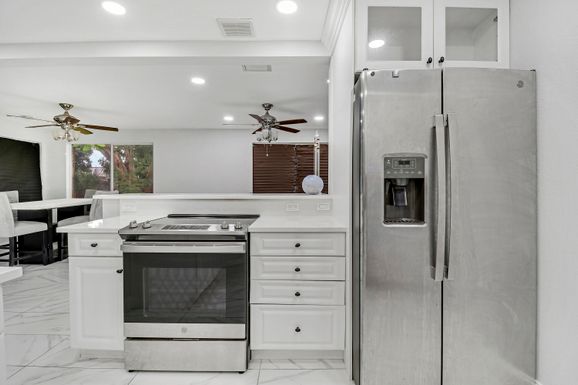 935 Orange, Lake Park, FL 33403