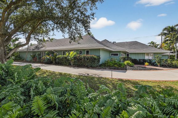 285 Golfview, Tequesta, FL 33469