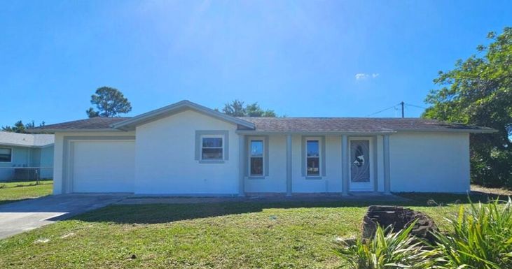 592 Banks Ter, Port Saint Lucie, FL 34953