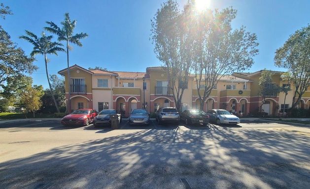 102 Santa Catalina, North Lauderdale, FL 33068