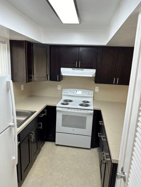 482 9th, Boca Raton, FL 33432