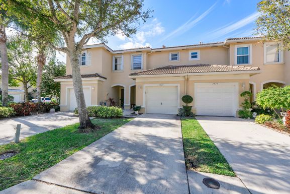 1515 Buckingham, Wellington, FL 33414