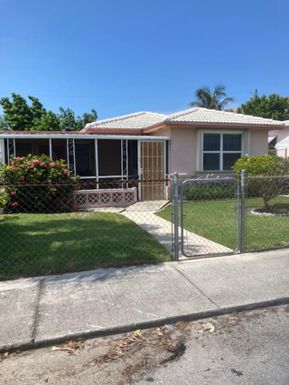 120 22nd, Riviera Beach, FL 33404