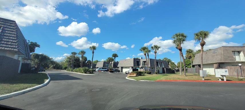 1723 Congress, West Palm Beach, FL 33401