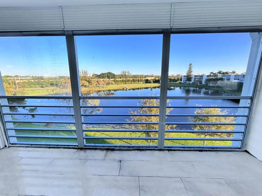 4040 Lincoln C, Boca Raton, FL 33434