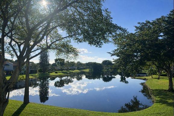 21851 Arriba Real, Boca Raton, FL 33433