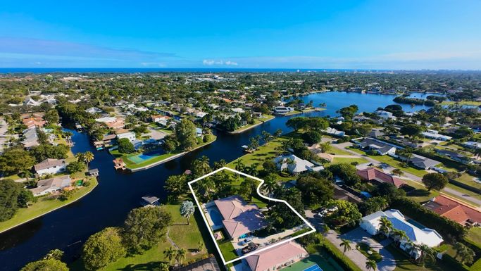 937 34th, Boynton Beach, FL 33435