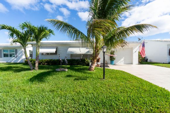 124 14th, Boynton Beach, FL 33426