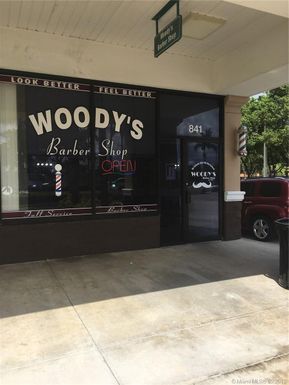 841 N Homestead Blvd, Homestead FL 33030