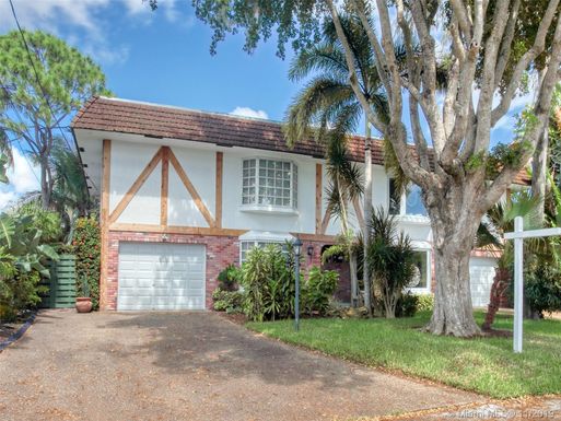 619 Kensington Pl, Wilton Manors FL 33305