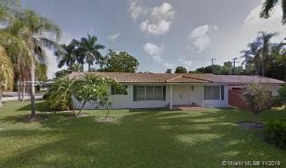 200 Glenbrook Dr, Atlantis FL 33462