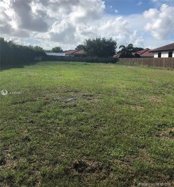 174 th Street SW 92 CT, Palmetto Bay FL 33157