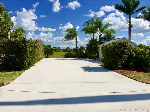3054 Gray Eagle Pkwy, Other City - In The State Of Florida FL 33935