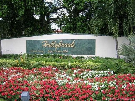 681 S Hollybrook Dr # 305, Pembroke Pines FL 33025
