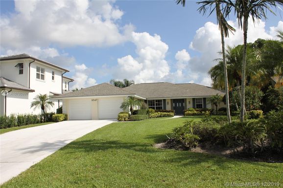 8547 SE Merritt Way, Jupiter FL 33458