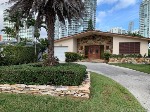 245 Atlantic Isle, Sunny Isles Beach FL 33160