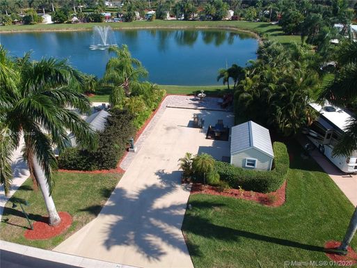 3014 E RiverBend Resort Blvd, Other City - In The State Of Florida FL 33935