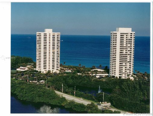 5070 N Ocean Dr # B, Singer Island FL 33404