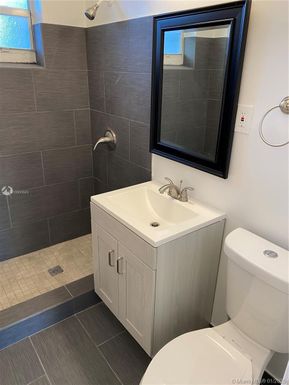 190 NE 90th St # 5, El Portal FL 33138