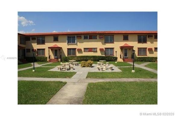 617 SW 11th St # 15E, Miami FL 33129