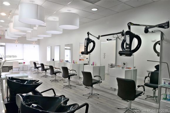 8300 SW 40 St, Miami FL 33155