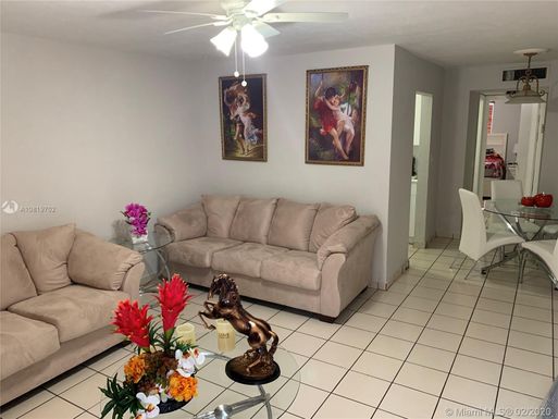 4655 Palm Ave # 208, Hialeah FL 33012