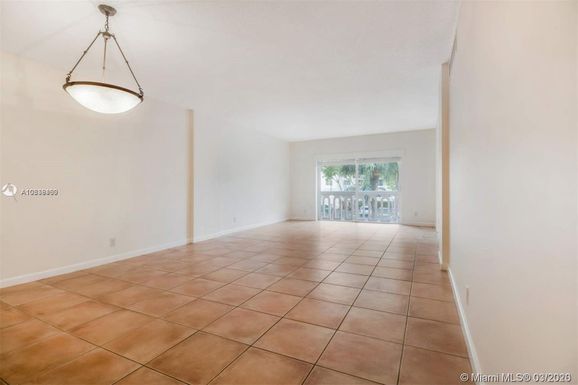 100 Edgewater Dr # 229, Coral Gables FL 33133