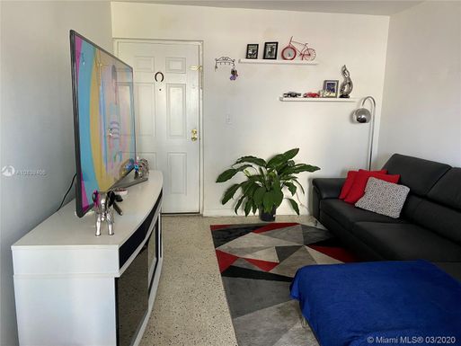 420 NW 12 Ave # 43, Miami FL 33128