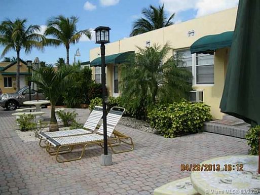 330 Arthur St # 121, Hollywood FL 33019