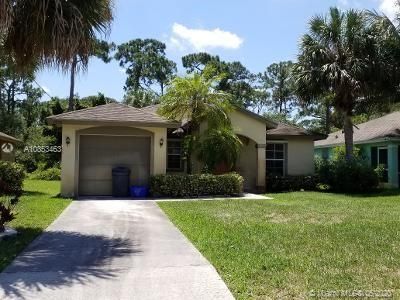 6776 Mitchell St, Jupiter FL 33458