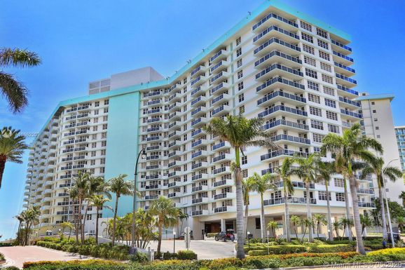 3725 S Ocean Dr # 1123, Hollywood FL 33019