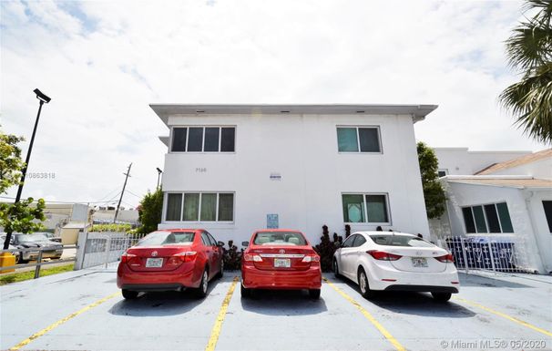 7130 Carlyle Ave # 3A, Miami Beach FL 33141