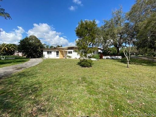 967 NE 117th St, Biscayne Park FL 33161