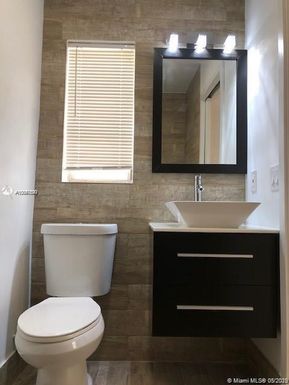 5845 Harding St # 2, Hollywood FL 33021