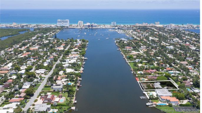 1108 S Northlake Dr, Hollywood FL 33019