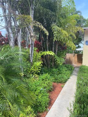 305 NE 16th St # 4, Fort Lauderdale FL 33304