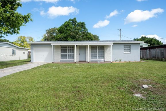 2184 2nd St SW, Vero Beach FL 32962