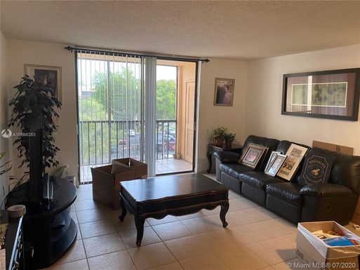 8400 SW 133rd Ave Rd # 422, Miami FL 33183