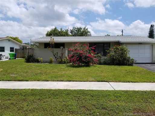 7500 NW 21st Ct, Sunrise FL 33313