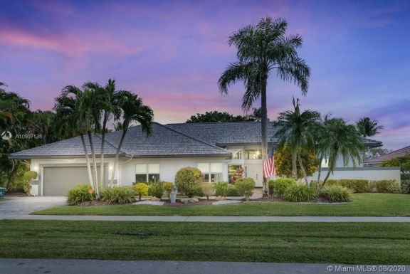 11001 Boca Woods Ln, Boca Raton FL 33428