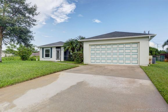 4365 SW Appleseed Rd, Port St. Lucie FL 34953